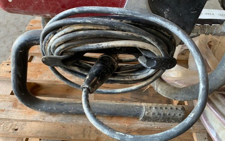 TITAN IMPACT 400  AIR011345