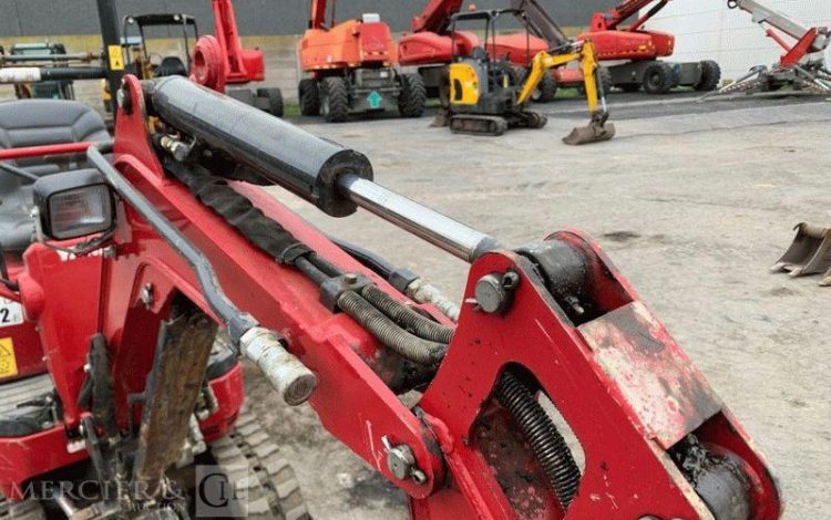 YANMAR SV08-1C  1D879