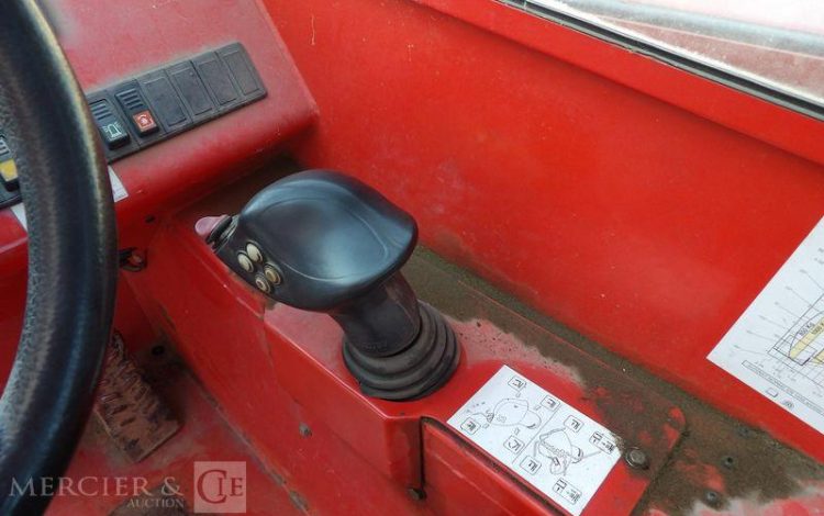MANITOU CHARIOT TELESCOPIQUE SLT 420 B  2T  4289H AN2007 ROUGE 233543