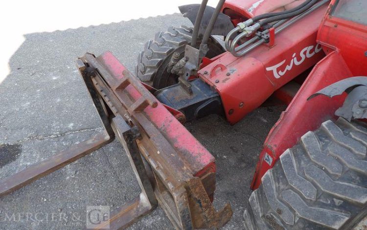 MANITOU CHARIOT TELESCOPIQUE SLT 420 B  2T  4289H AN2007 ROUGE 233543