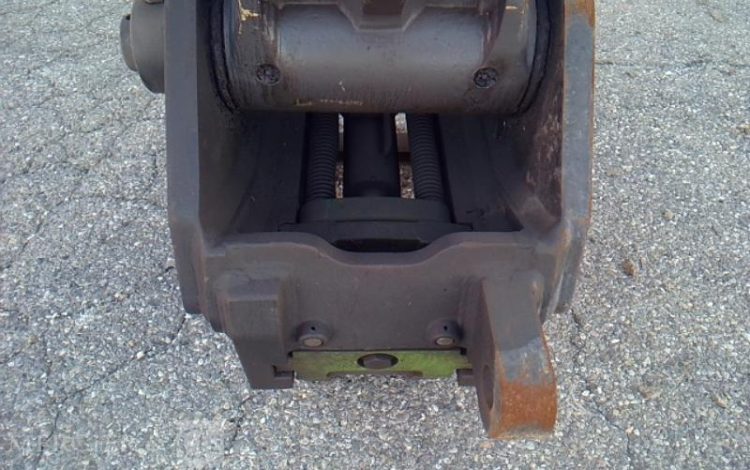 VOLVO PELLE EXCAVATOR EC220EL 25T + BLINDAGE ACIER 687H OR 316471