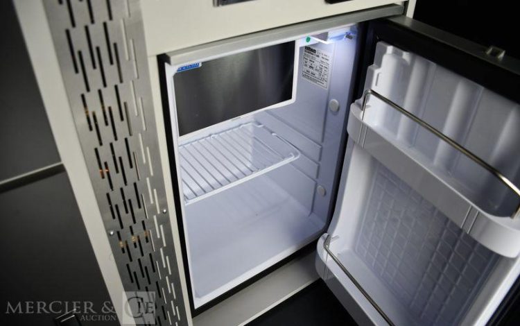 RENAULT TRAFIC VAN FONT VENDOME AUTOCAMP 2,0 BLUEDCI 150CH BLANC 559503