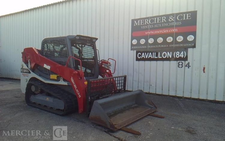 TAKEUCHI CHARGEUR TL10V-2  + GODET + TABLIER FOURCHE 175H AN2023 GRIS 62024