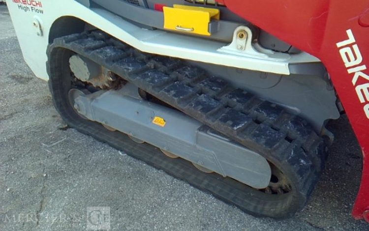 TAKEUCHI CHARGEUR TL10V-2  + GODET + TABLIER FOURCHE 175H AN2023 GRIS 62024