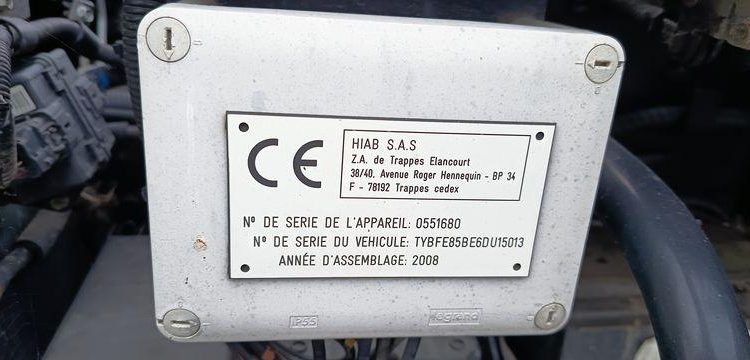 MITSUBISHI CANTER BENNE AVEC GRUE HIAB MODELE XS BLANC 997BDW69