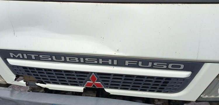 MITSUBISHI CANTER BENNE AVEC GRUE HIAB MODELE XS BLANC 997BDW69
