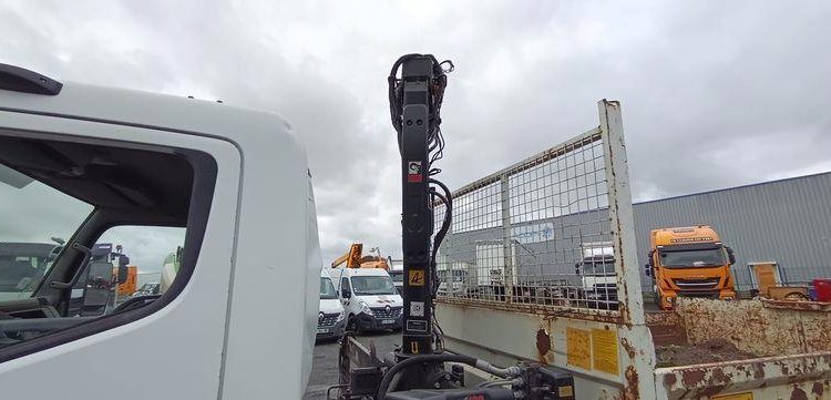 MITSUBISHI CANTER BENNE AVEC GRUE HIAB MODELE XS BLANC 997BDW69
