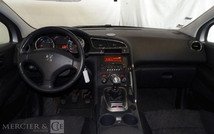 PEUGEOT 3008 GENERATION-I 2.0 HDI 150CH PREMIUM GRIS AE-200-MW