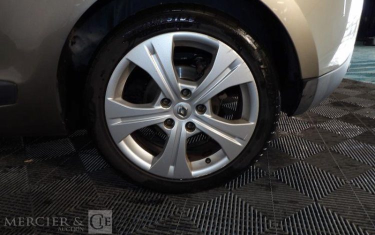 RENAULT MEGANE COUPE 1.5 DCI 110CH DYNAMIQUE  AT-807-WE