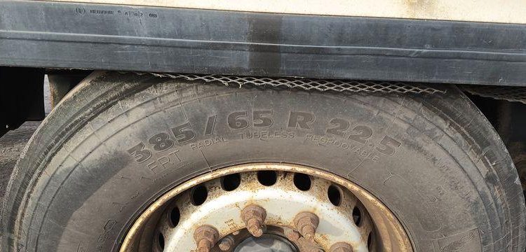 KRONE SEMI REMORQUE BACHEE  AX-069-CC