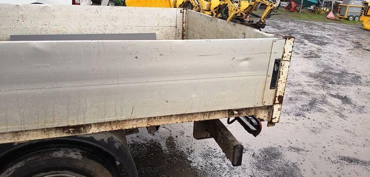 ISUZU SERIE N BLANC BE-772-TY