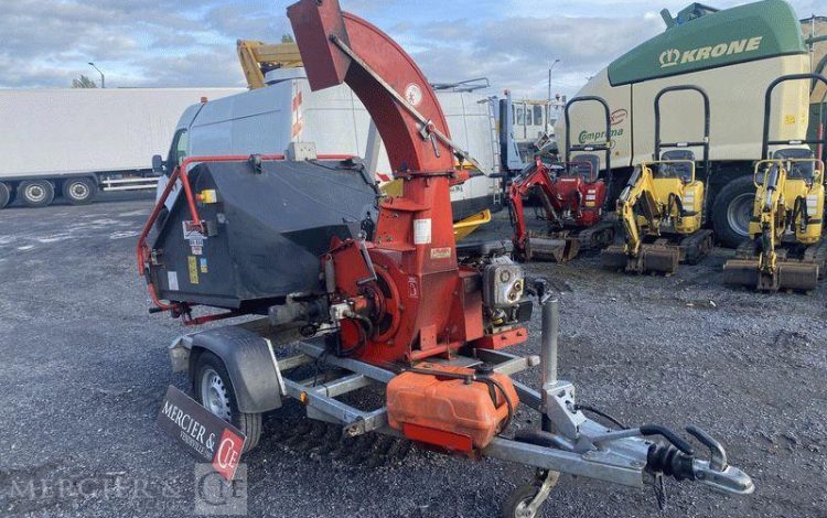 BUGNOT BROYEUR DE BRANCHE  BVE55