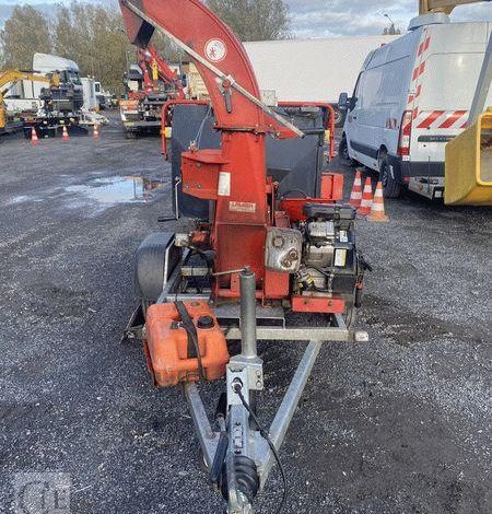 BUGNOT BROYEUR DE BRANCHE  BVE55