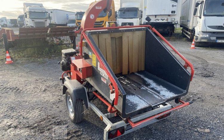 BUGNOT BROYEUR DE BRANCHE  BVE55