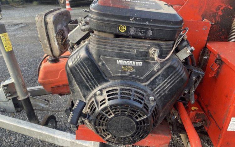 BUGNOT BROYEUR DE BRANCHE  BVE55