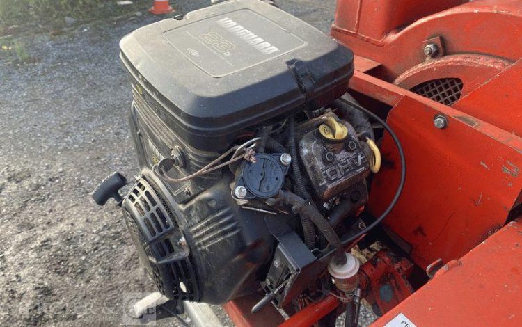 BUGNOT BROYEUR DE BRANCHE  BVE55