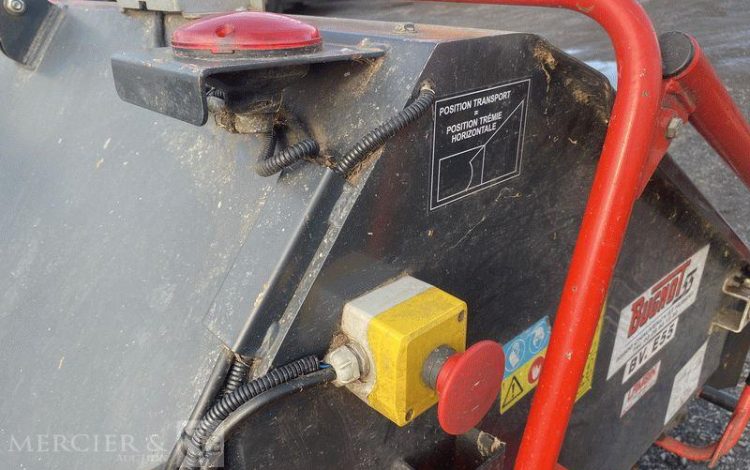 BUGNOT BROYEUR DE BRANCHE  BVE55