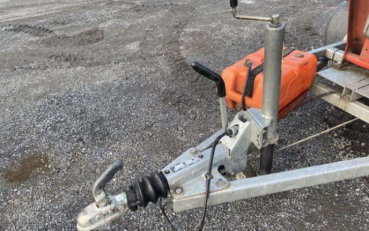 BUGNOT BROYEUR DE BRANCHE  BVE55