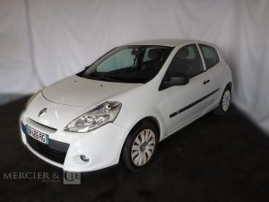 RENAULT CLIO STE 75CH AIR  BW-466-RG