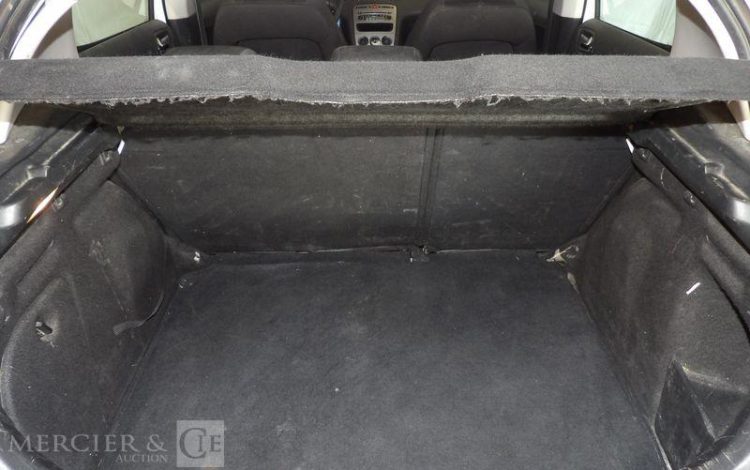 PEUGEOT 308 GENERATION-I 1.6 HDI 90CH BUSINESS BLANC BY-385-SD