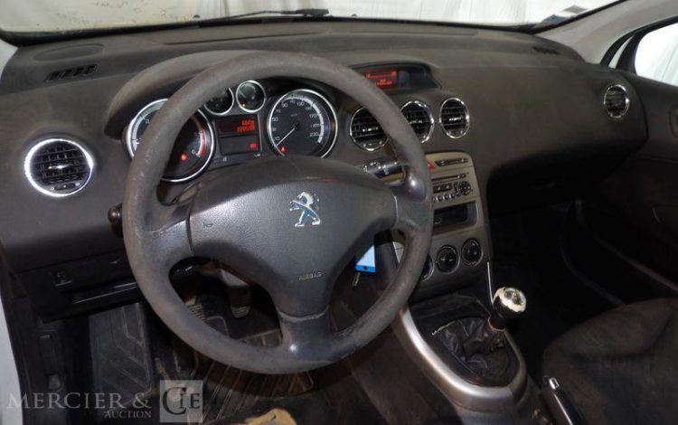 PEUGEOT 308 GENERATION-I 1.6 HDI 90CH BUSINESS BLANC BY-385-SD