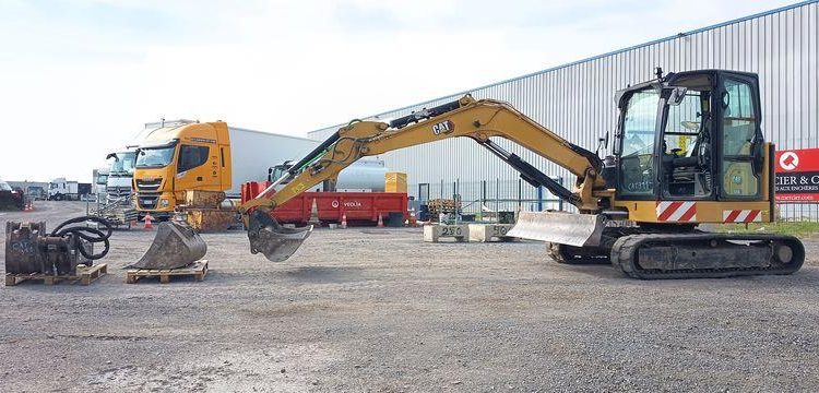 CATERPILLAR PELLE SUR CHENILLES 306-CR – DIESEL – 6,4 TONNES – 1715 HEURES – ANNEE 2021  CAT311