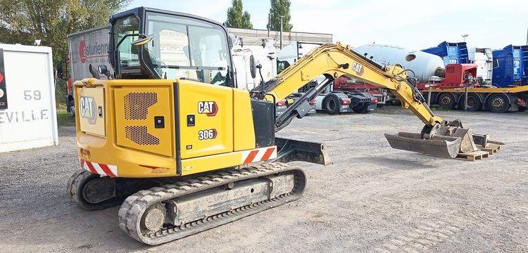 CATERPILLAR PELLE SUR CHENILLES 306-CR – DIESEL – 6,4 TONNES – 1715 HEURES – ANNEE 2021  CAT311