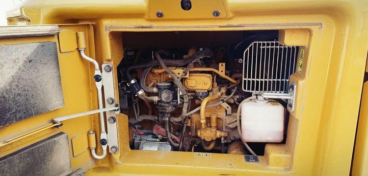 CATERPILLAR PELLE SUR CHENILLES 306-CR – DIESEL – 6,4 TONNES – 1715 HEURES – ANNEE 2021  CAT311