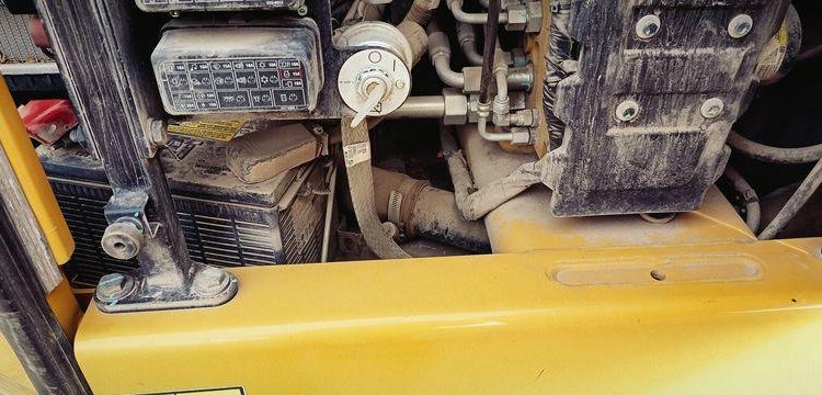 CATERPILLAR PELLE SUR CHENILLES 306-CR – DIESEL – 6,4 TONNES – 1715 HEURES – ANNEE 2021  CAT311