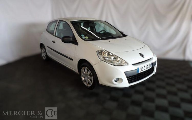 RENAULT CLIO III  CE-516-JJ