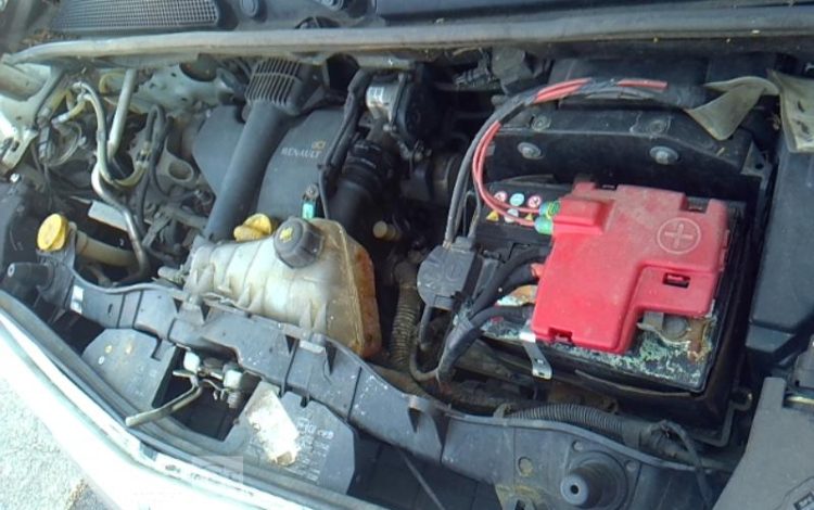 RENAULT KANGOO  CF-057-LS