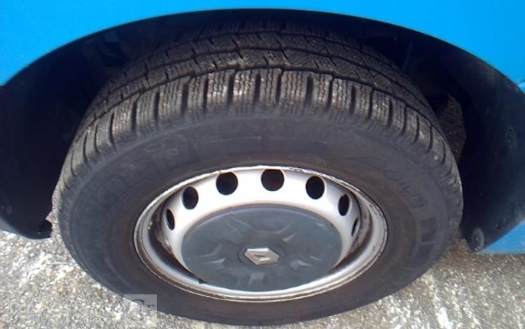 RENAULT MASTER III DCI 100  CJ-002-RF