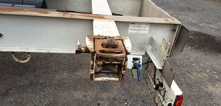 ASCA SEMI REMORQUE PORTE CONTAINER 3 ESSIEUX – PTAC 38 TONNES – ANNEE 2012  CJ-635-CG