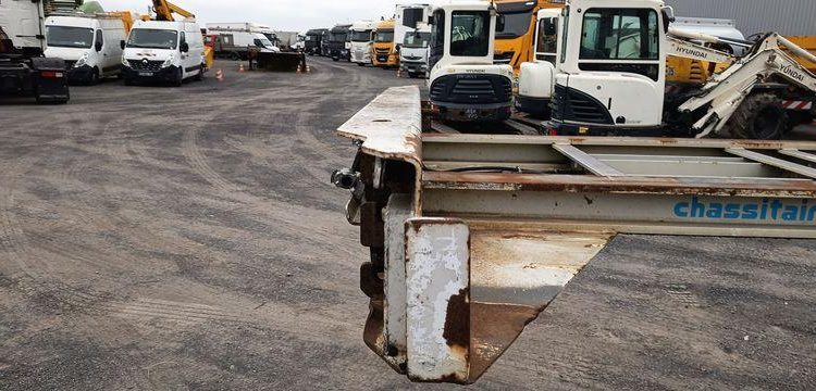 ASCA SEMI REMORQUE PORTE CONTAINER 3 ESSIEUX – PTAC 38 TONNES – ANNEE 2012  CJ-635-CG