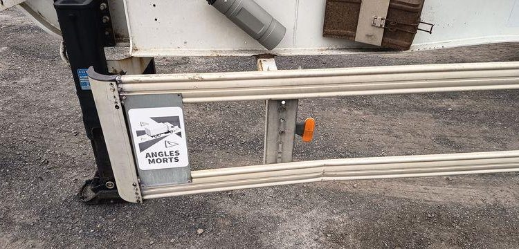 ASCA SEMI REMORQUE PORTE CONTAINER 3 ESSIEUX – PTAC 38 TONNES – ANNEE 2012  CJ-635-CG