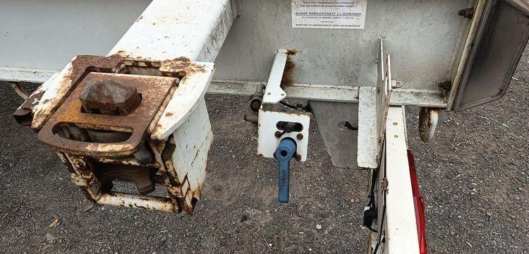 ASCA SEMI REMORQUE PORTE CONTAINER 3 ESSIEUX – PTAC 38 TONNES – ANNEE 2012  CJ-635-CG