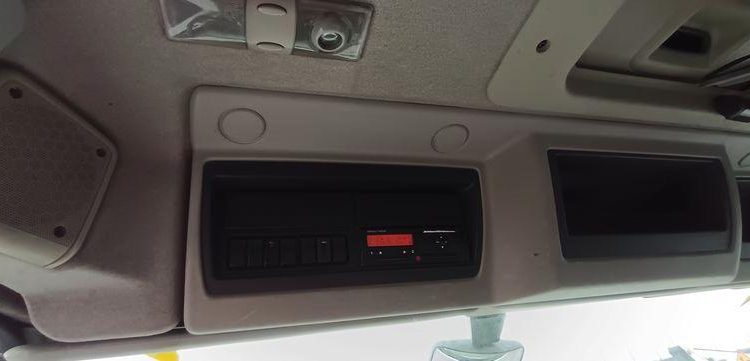 RENAULT PREMIUM LANDER 380 DXI 6X2 AVEC GRUE HMF ET BRAS AMPLIROLL MARREL – 239076 KMS BLANC CT-994-DY
