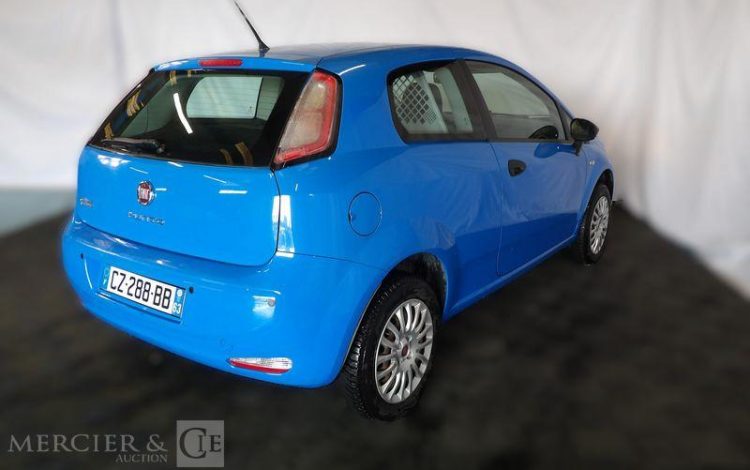 FIAT PUNTO GNV  CZ-288-BB
