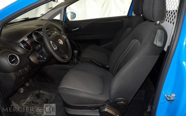FIAT PUNTO GNV  CZ-288-BB