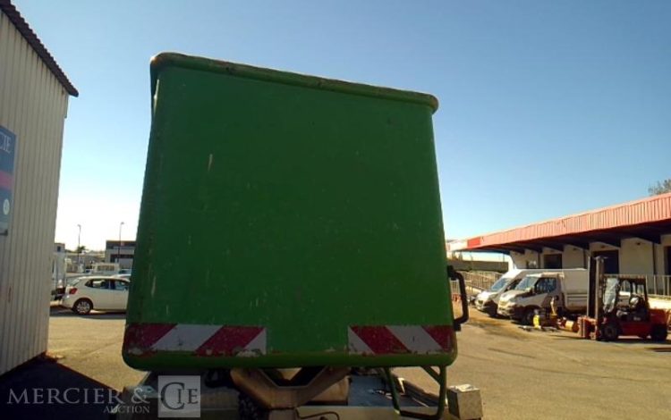 RENAULT MAXITY  AVEC NACELLE 20M  – MX2005  CZ-941-ZM