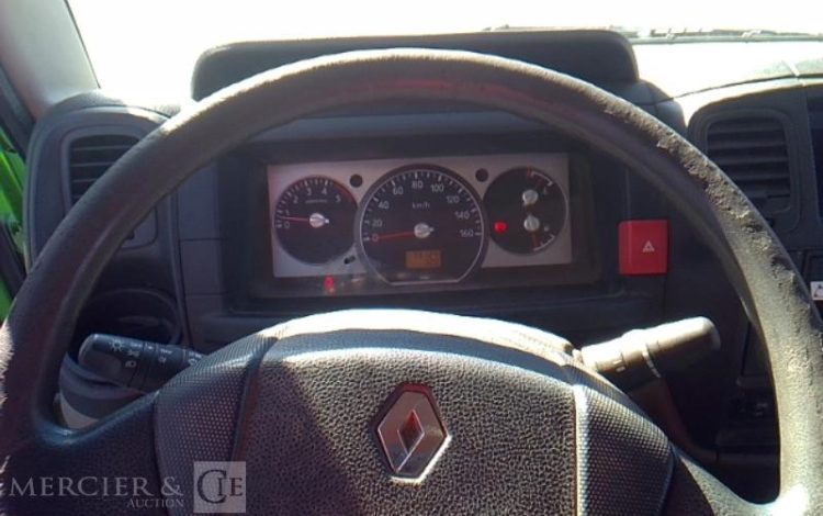 RENAULT MAXITY  AVEC NACELLE 20M  – MX2005  CZ-941-ZM