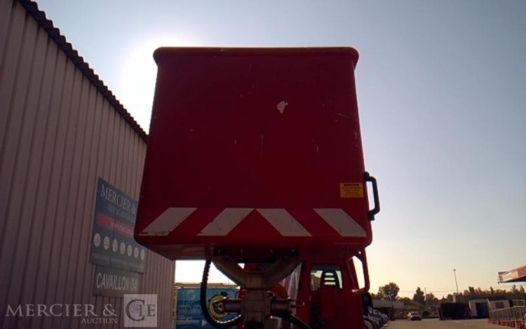 IVECO 35S AVEC NACELLE 20M  DC-572-JW