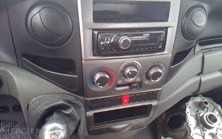 IVECO MX170 – NACELLE 16M SUR VL LEGER  DD-653-AF