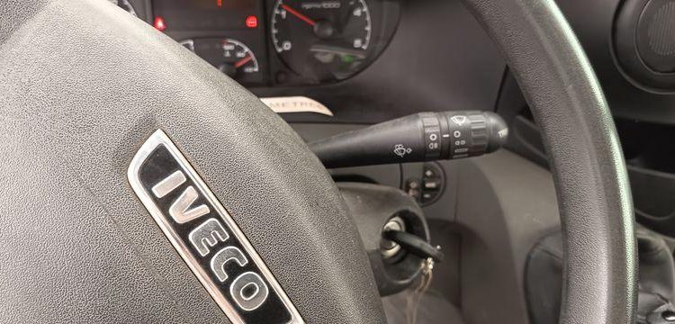 IVECO 35S AVEC NACELLE 16M  – NON ROULANT -TREUIL  DD-705-AF