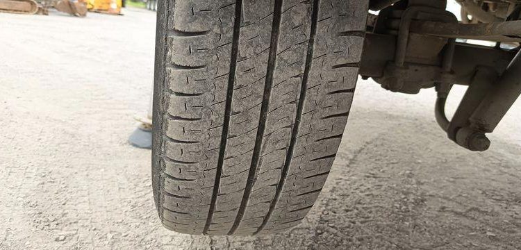 IVECO 35S AVEC NACELLE 16M  – NON ROULANT -TREUIL  DD-705-AF