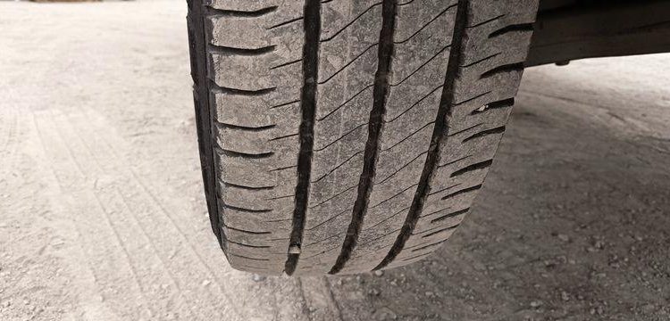 IVECO 35S AVEC NACELLE 16M  – NON ROULANT -TREUIL  DD-705-AF
