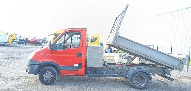 IVECO 35C  BENNE SIMPLE CABINE COFFRE  DH-493-NL