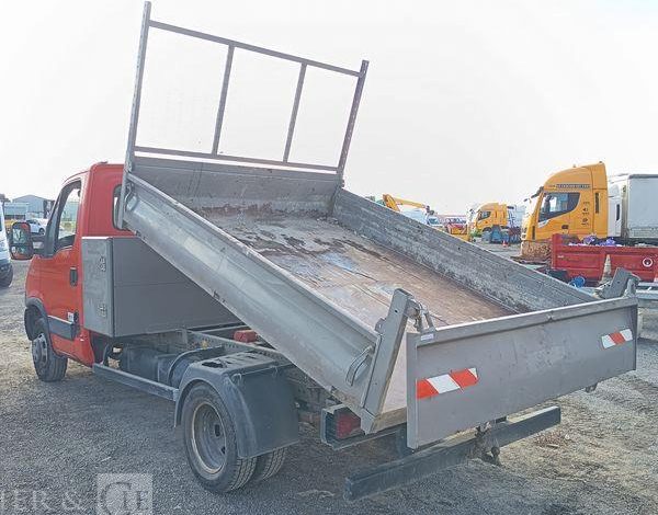 IVECO 35C  BENNE SIMPLE CABINE COFFRE  DH-493-NL