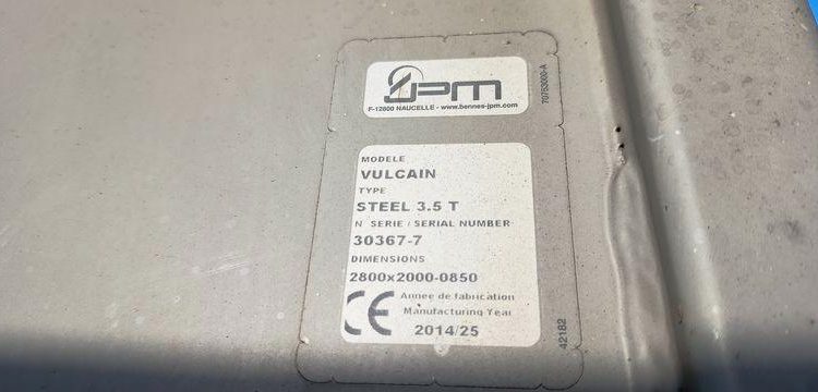 IVECO 35C  BENNE SIMPLE CABINE COFFRE  DH-493-NL