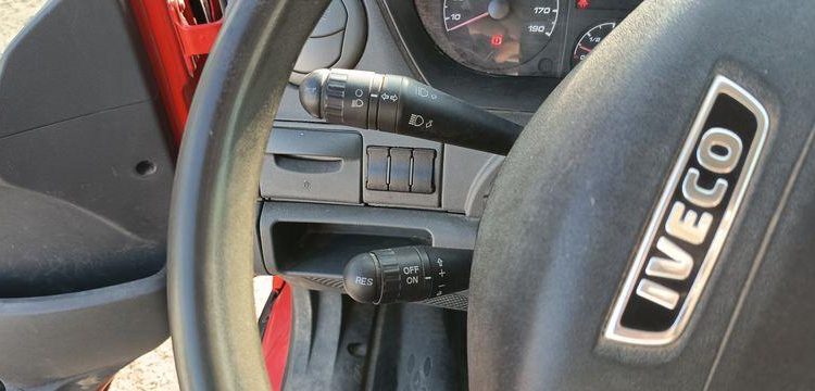 IVECO 35C  BENNE SIMPLE CABINE COFFRE  DH-493-NL